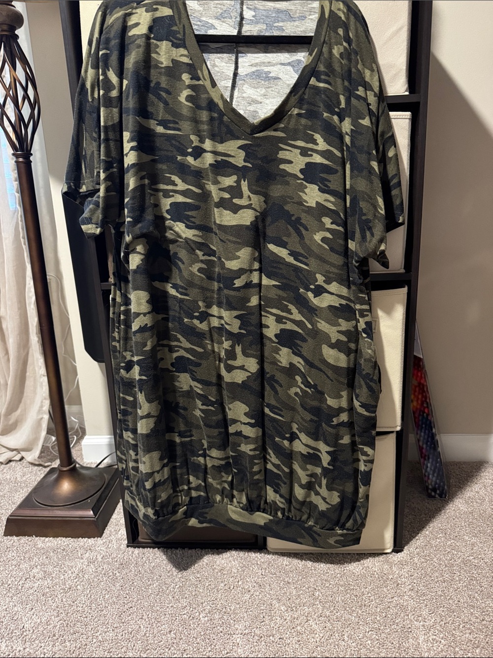 SHEIN Olive Green Camo V-Neck Short Sleeve Dress